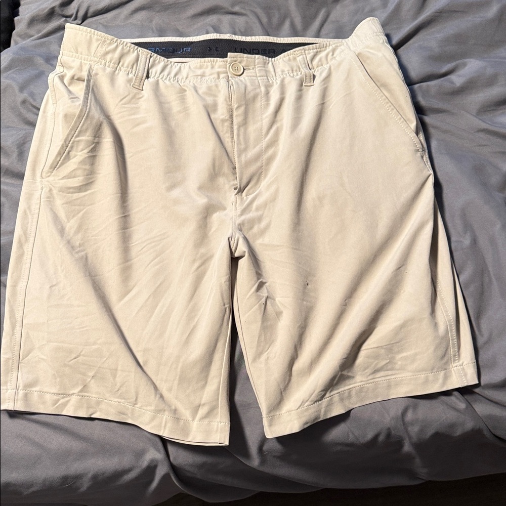 Under Armour Men's Light Tan Flat Front Shorts